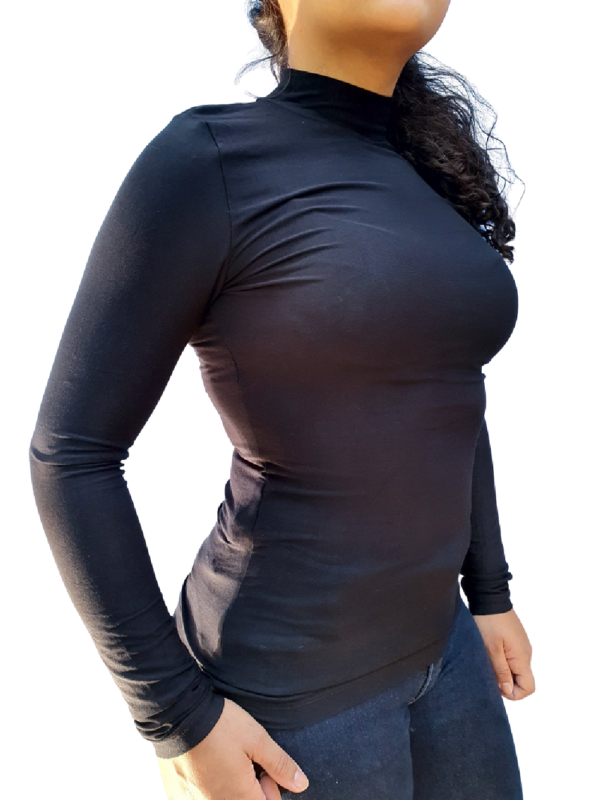 Camiseta Chacharrel Gola Alta 4cm Feminina Manga Longa
